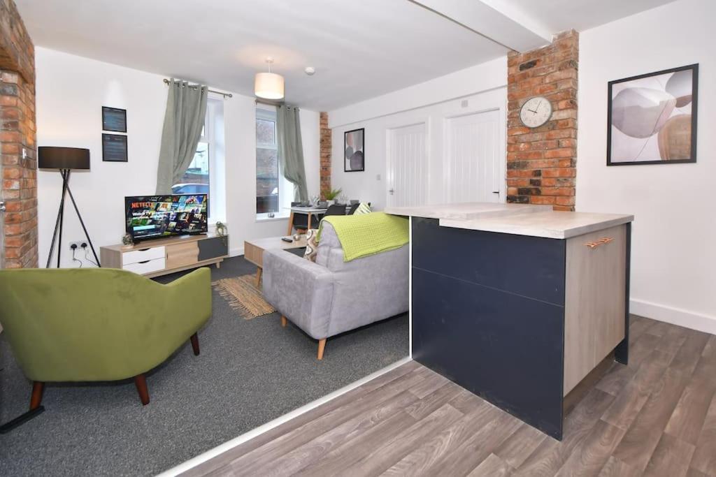 Lyndale House - By Sigma Stays Crewe Dış mekan fotoğraf